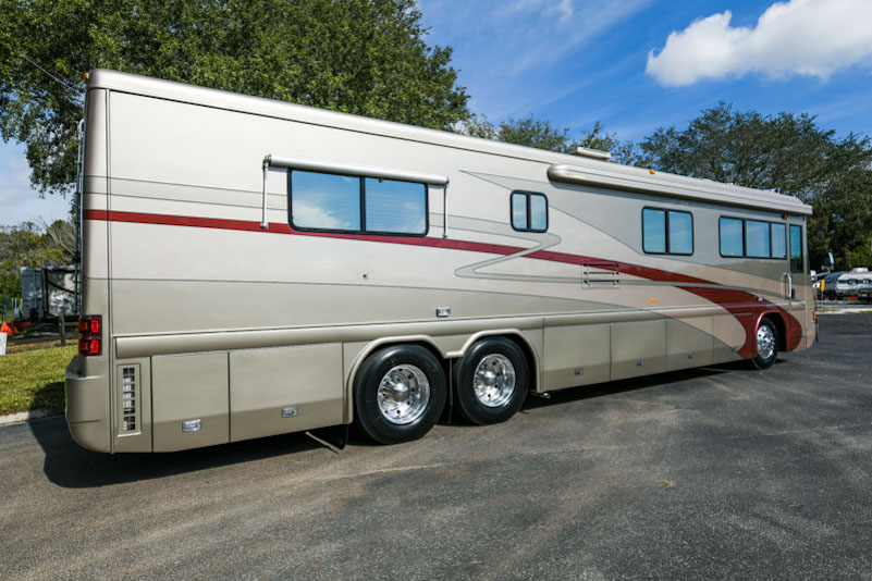 2002 Country Coach For Sale