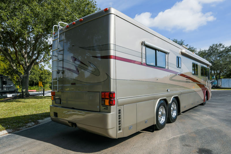 2002 Country Coach For Sale