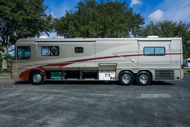 2002 Country Coach For Sale