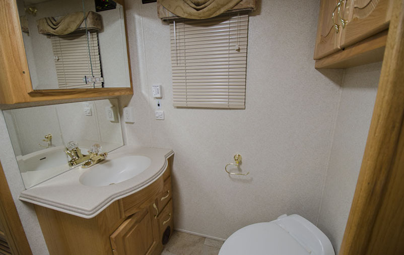 Bus-Stuff.com Class A Rv For Sale