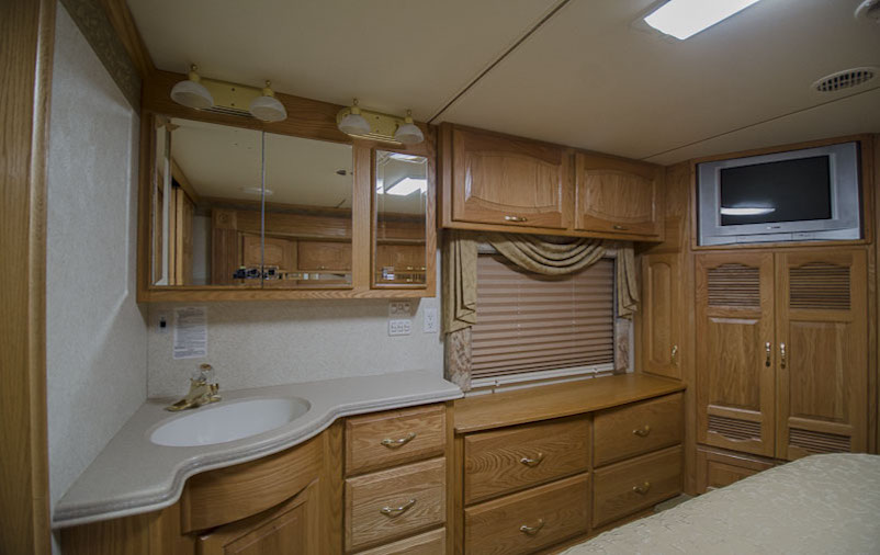Bus-Stuff.com Class A Rv For Sale