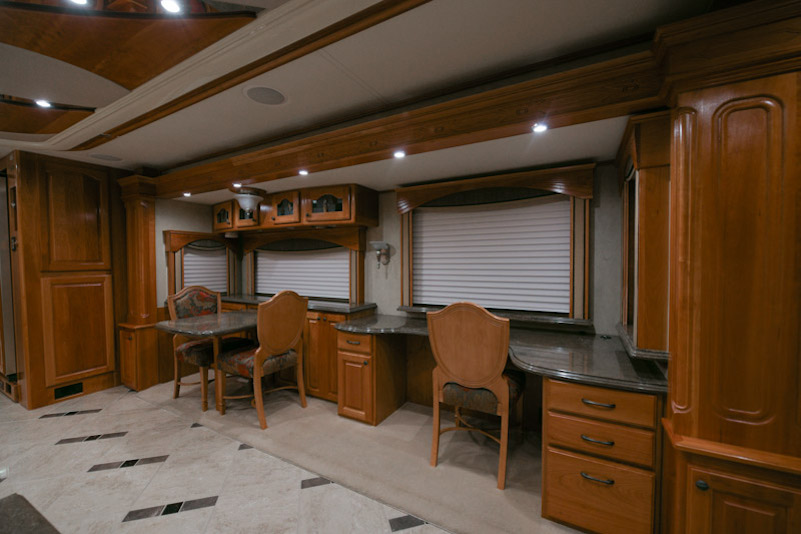 2008 Country Coach Magna For Sale