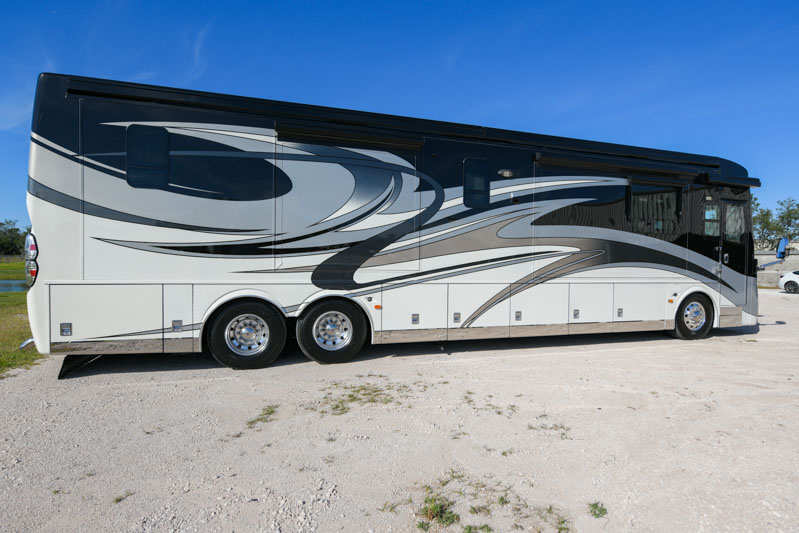 2013 Newmar King Aire For Sale