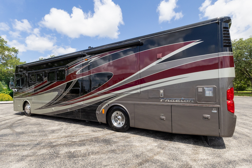 2013 Tiffin Phaeton For Sale