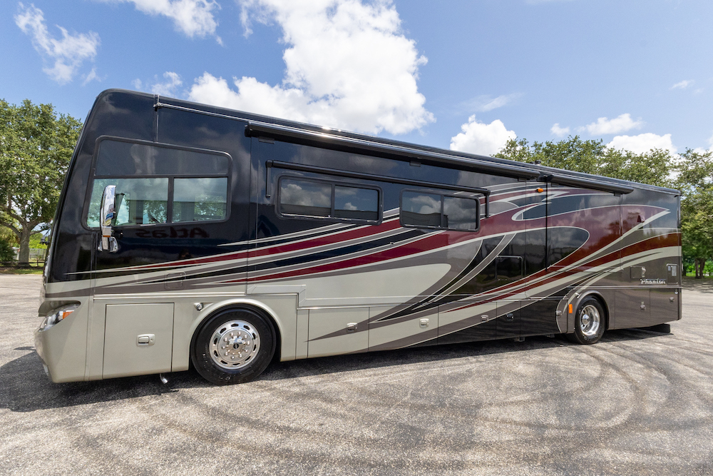 2013 Tiffin Phaeton For Sale