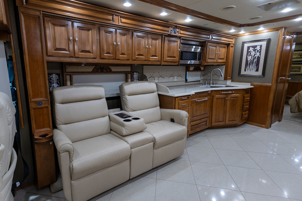 2013 Tiffin Phaeton For Sale