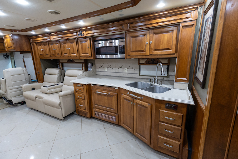 2013 Tiffin Phaeton For Sale