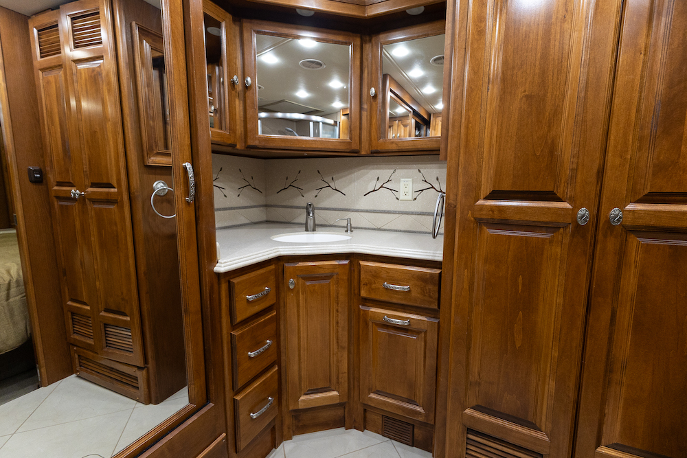 2013 Tiffin Phaeton For Sale