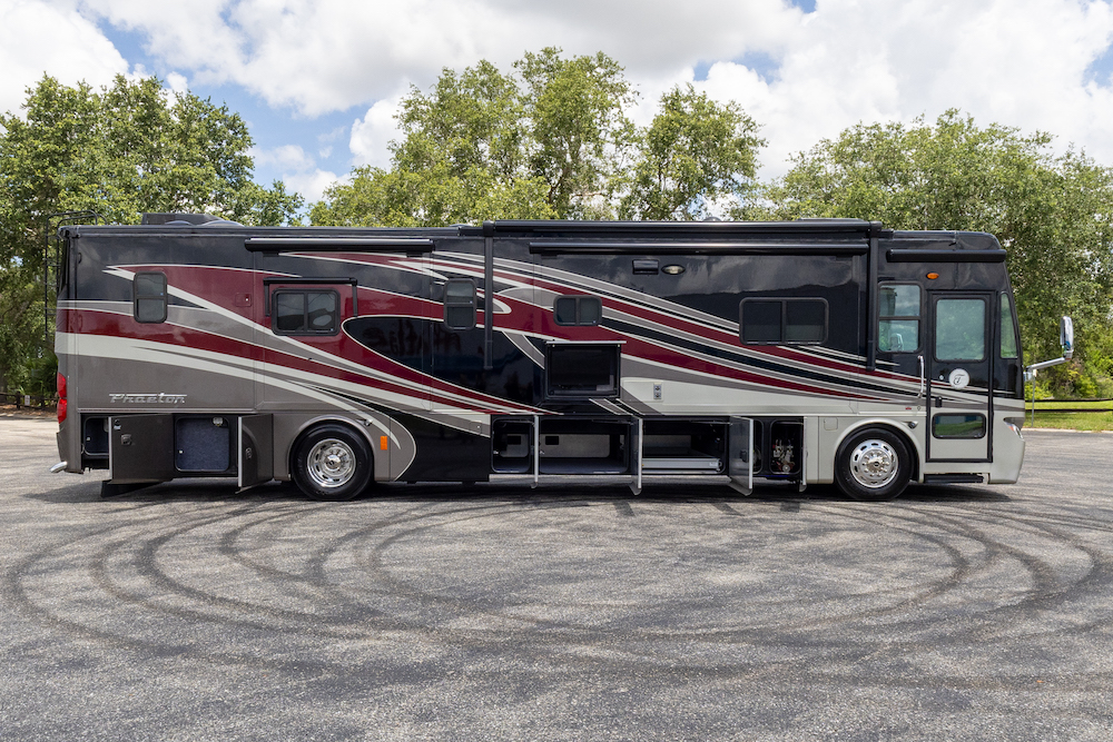 2013 Tiffin Phaeton For Sale