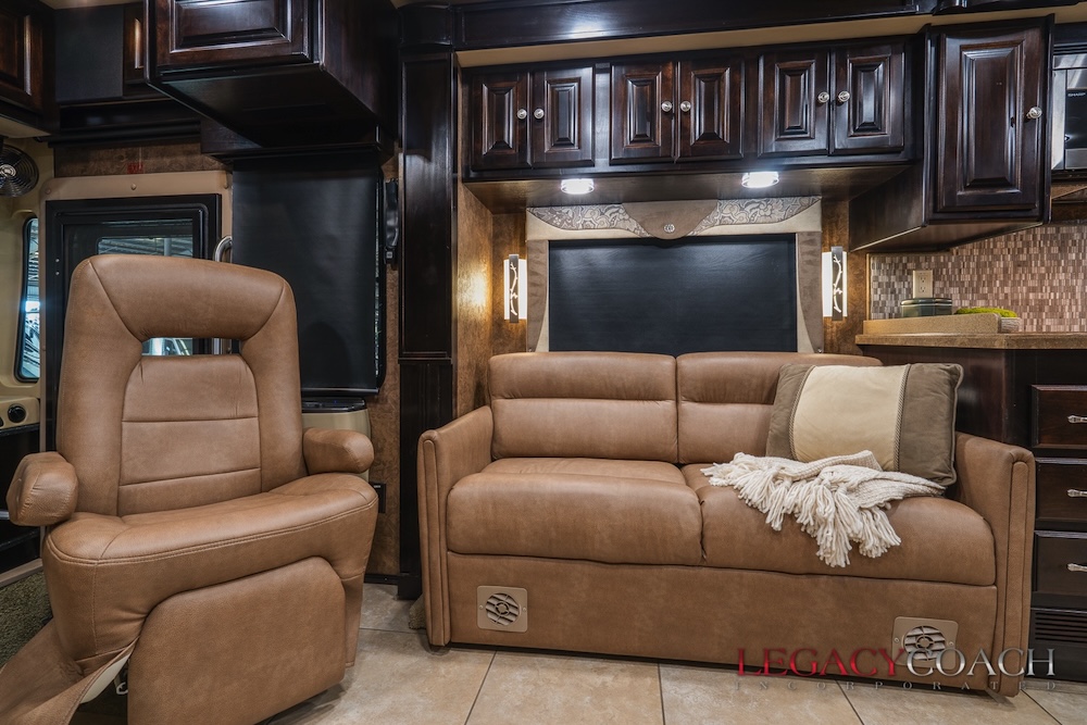 2015 Tiffin Allegro Red For Sale