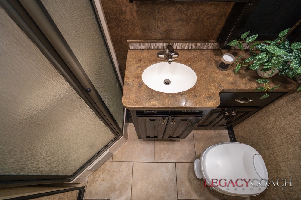 2015 Tiffin Allegro Red For Sale