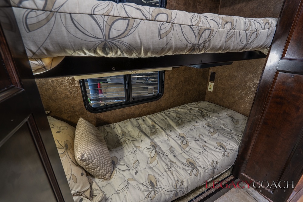 2015 Tiffin Allegro Red For Sale