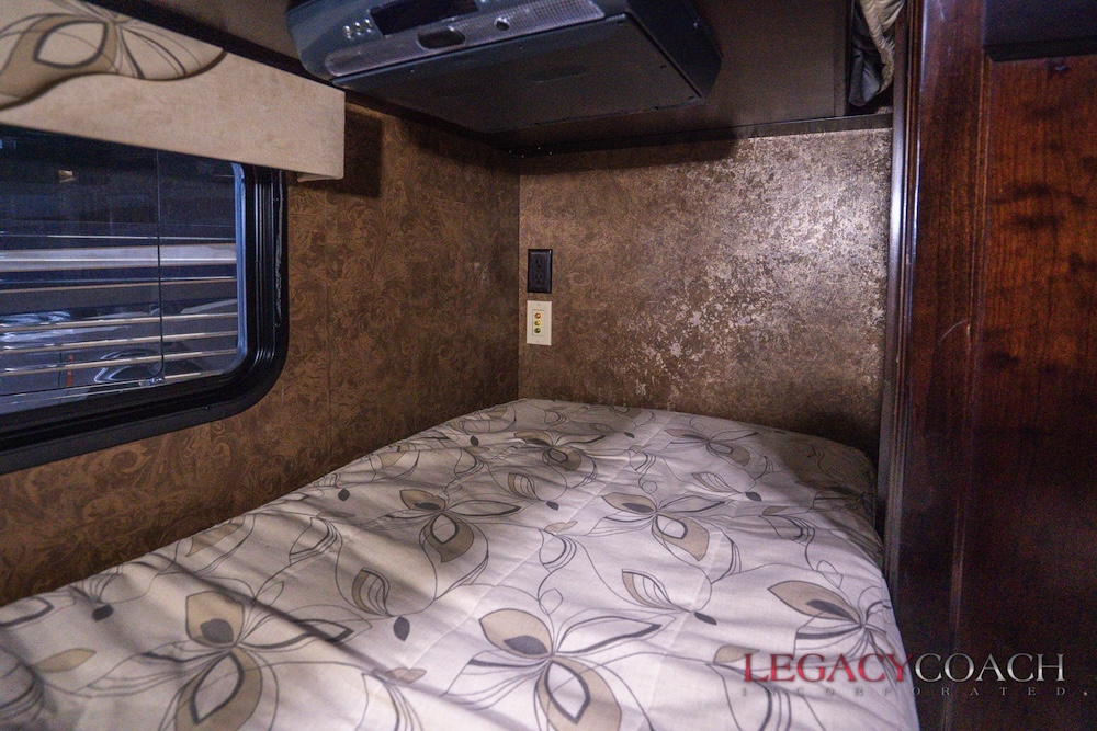 2015 Tiffin Allegro Red For Sale