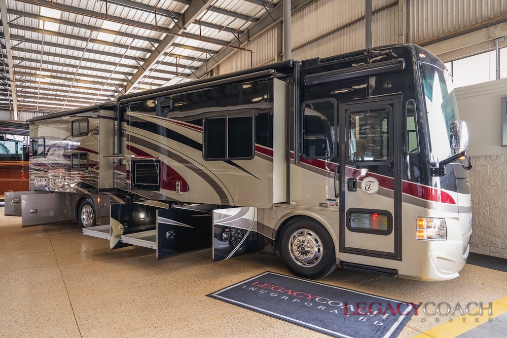 2015 Tiffin Allegro Red For Sale