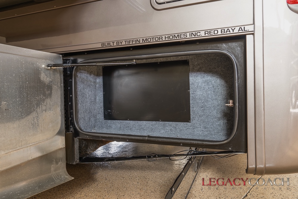 2015 Tiffin Allegro Red For Sale