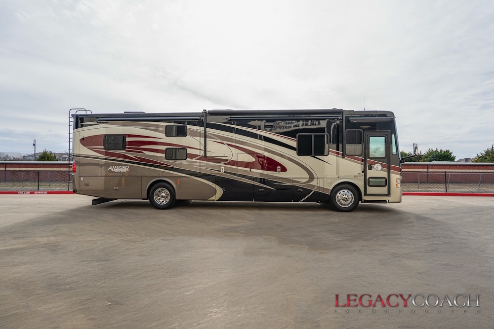 2015 Tiffin Allegro Red For Sale