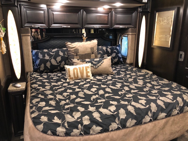 Bus-Stuff.com Class A Rv For Sale