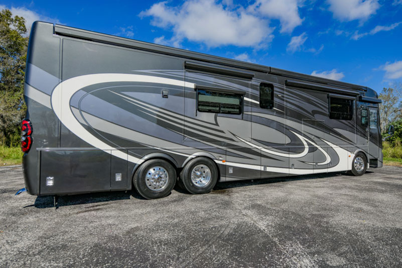 2016 Newmar Essex For Sale