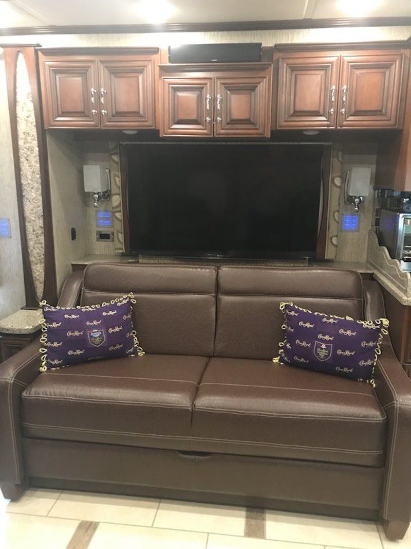 Bus-Stuff.com Class A Rv For Sale