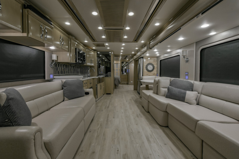 2017 Newmar King Aire  For Sale