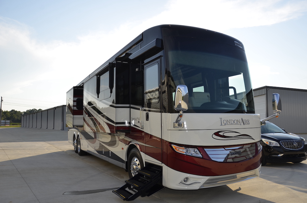 2017 Newmar London Aire For Sale