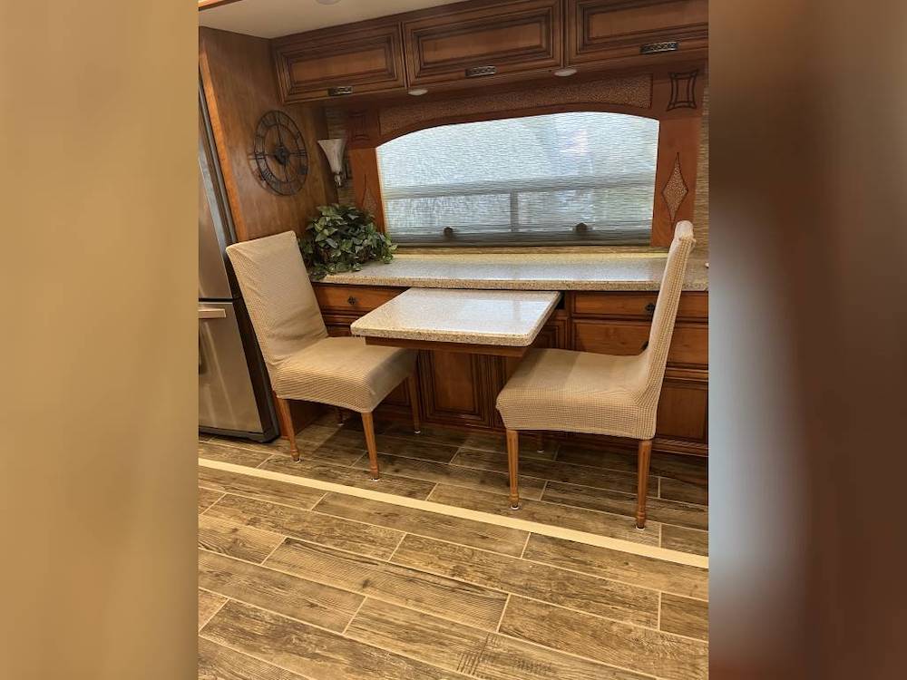 2017 Newmar London Aire For Sale