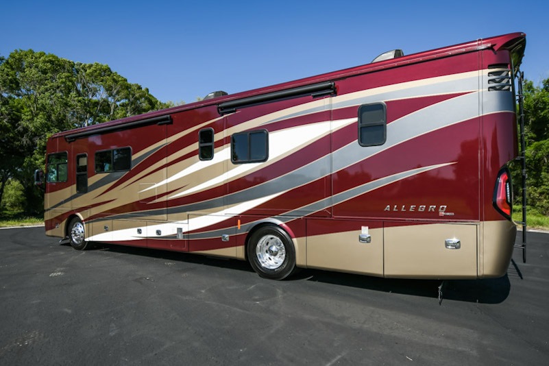 2018 Tiffin Allegro For Sale