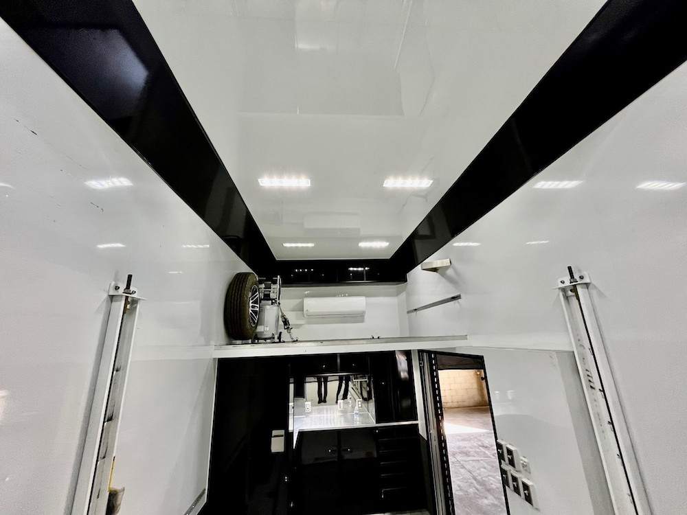 2019  Prevost TrailerFor Sale