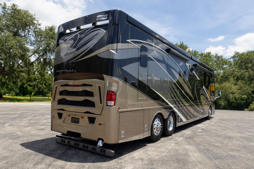 2020 Mountain Aire For Sale