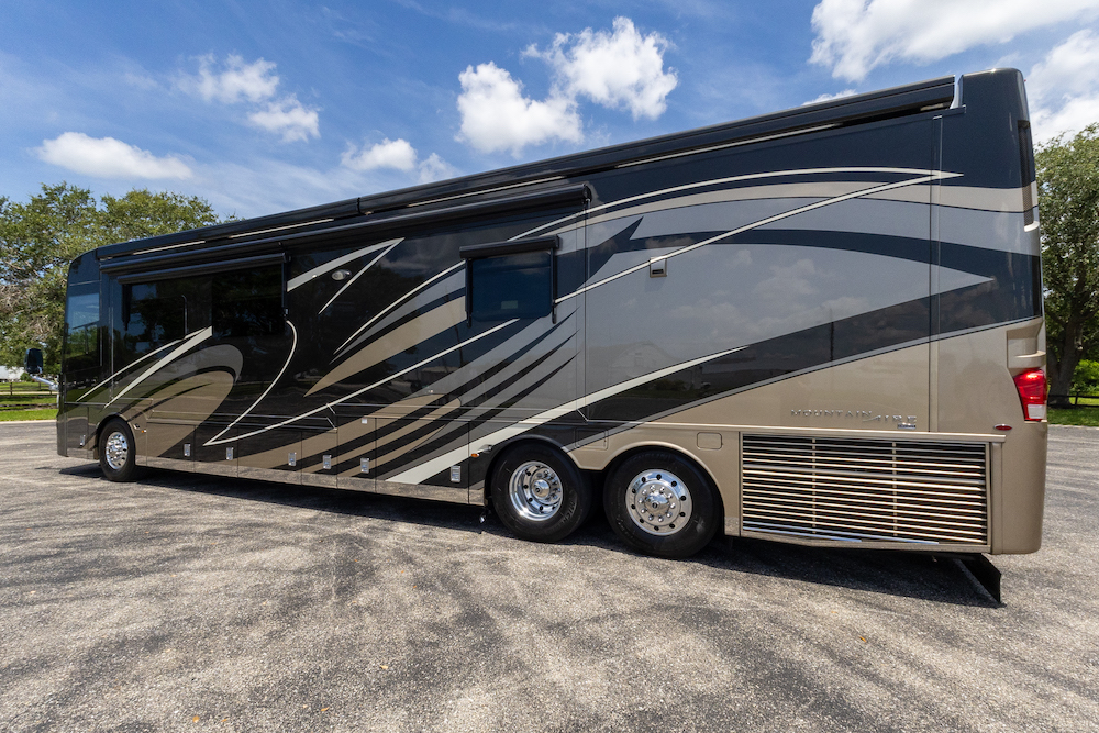 2020 Mountain Aire For Sale