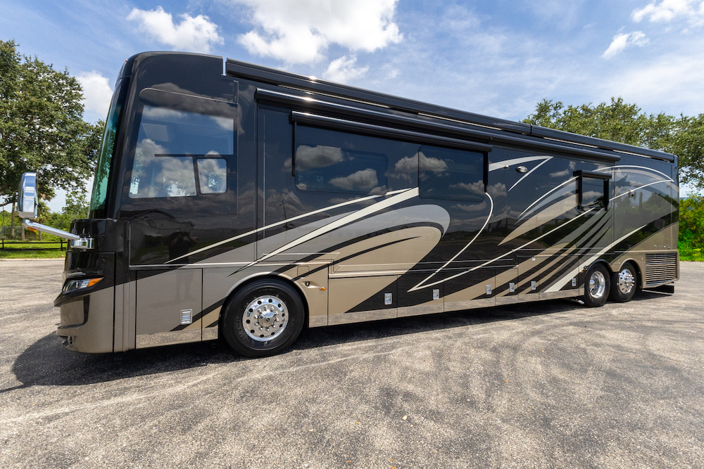 2020 Mountain Aire For Sale