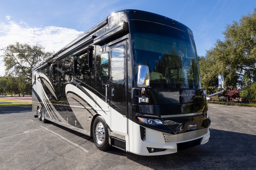 2020 Newmar Mountain Aire For Sale