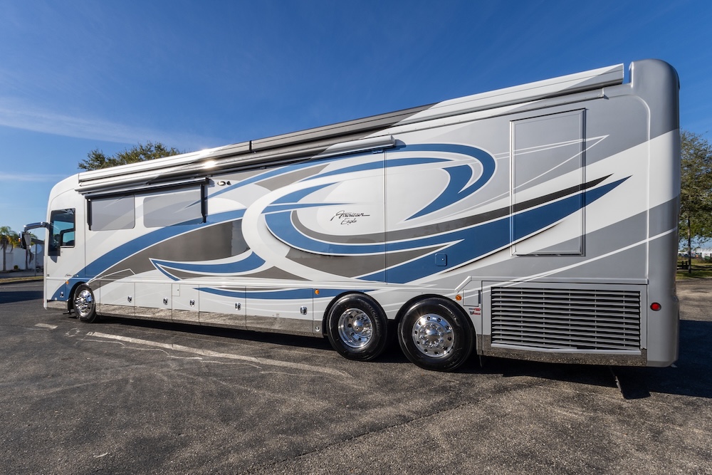 2022 American Coach For Sale