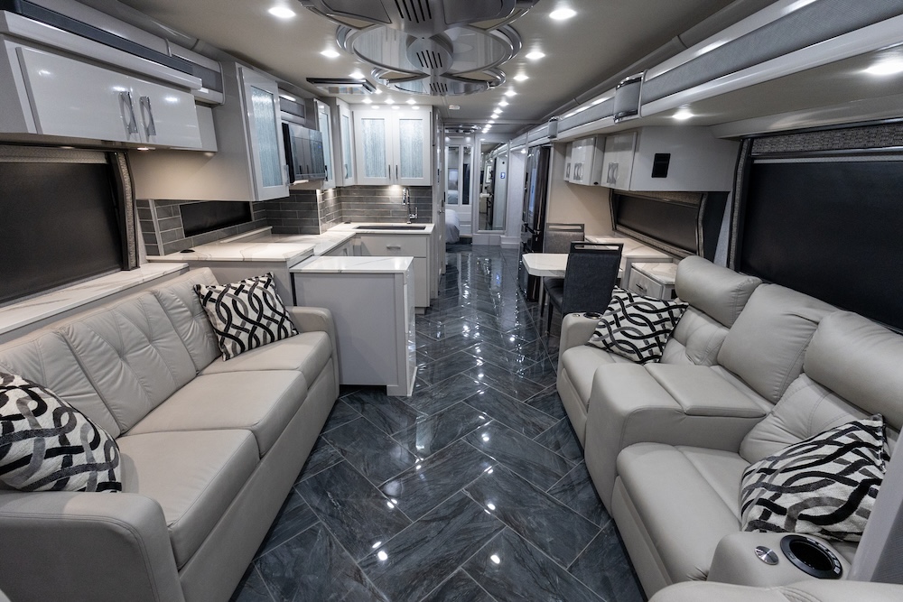 2022 American Coach For Sale