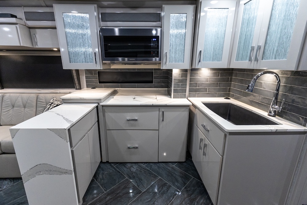 2022 American Coach For Sale