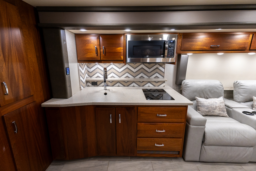 2022 Foretravel For Sale