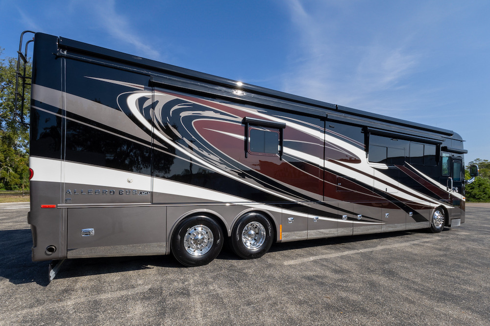 2022 Tiffin Allegro For Sale