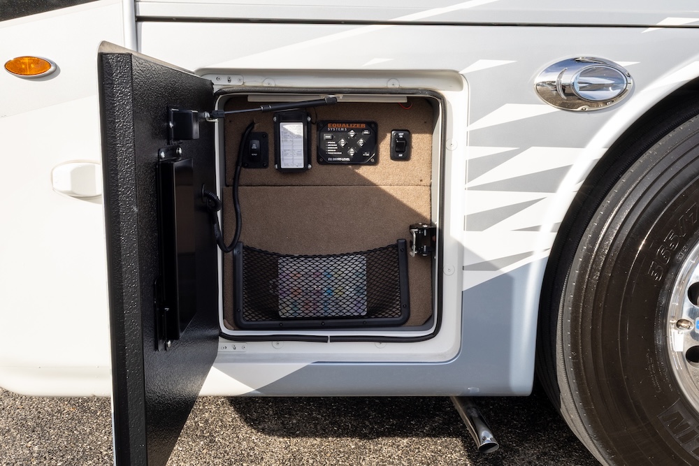 2023 Entegra Anthem For Sale