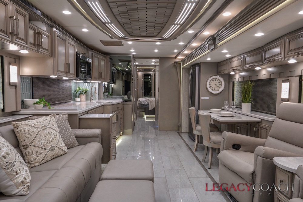 2023 Newmar London Aire For Sale