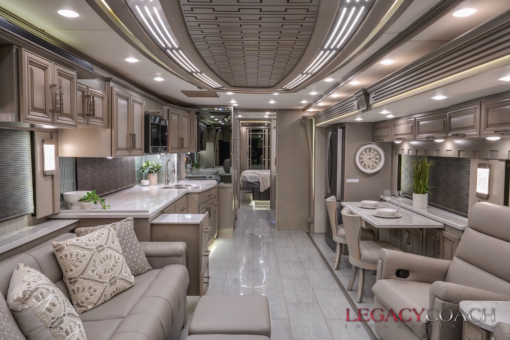 2023 Newmar London Aire For Sale