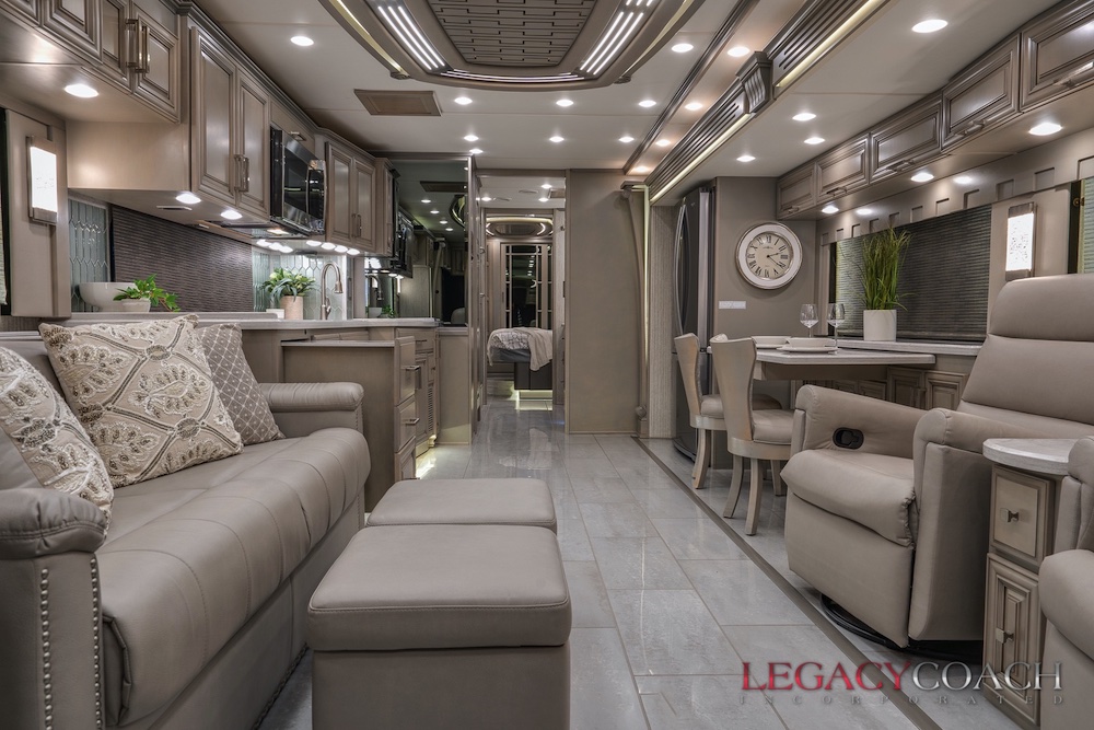 2023 Newmar London Aire For Sale