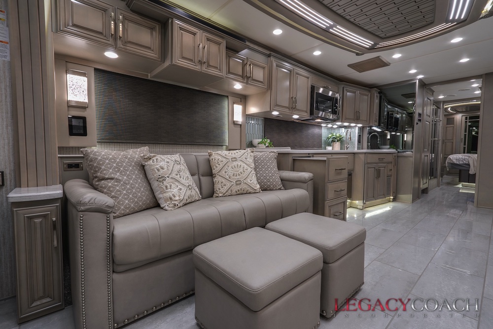 2023 Newmar London Aire For Sale