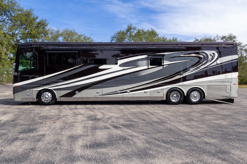 2023 Tiffin AllegroFor Sale