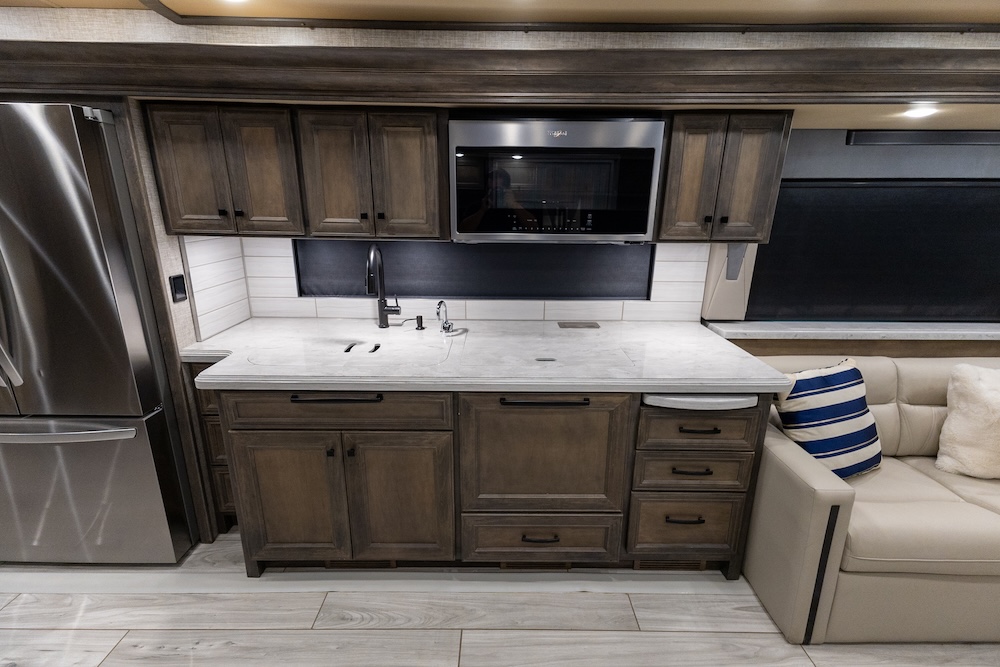 2023 Tiffin AllegroFor Sale