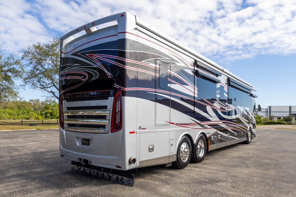 2025 Tiffin Zephyr For Sale