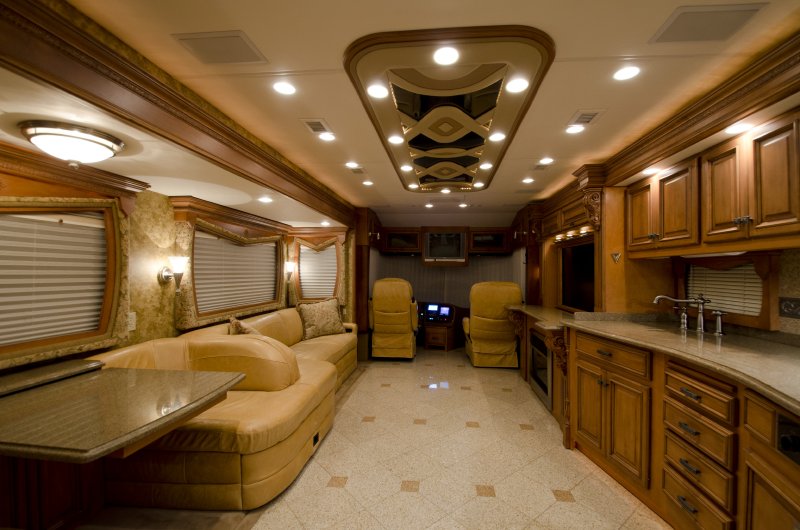 2005 Country Coach Magnal Luxury Rv For Sale