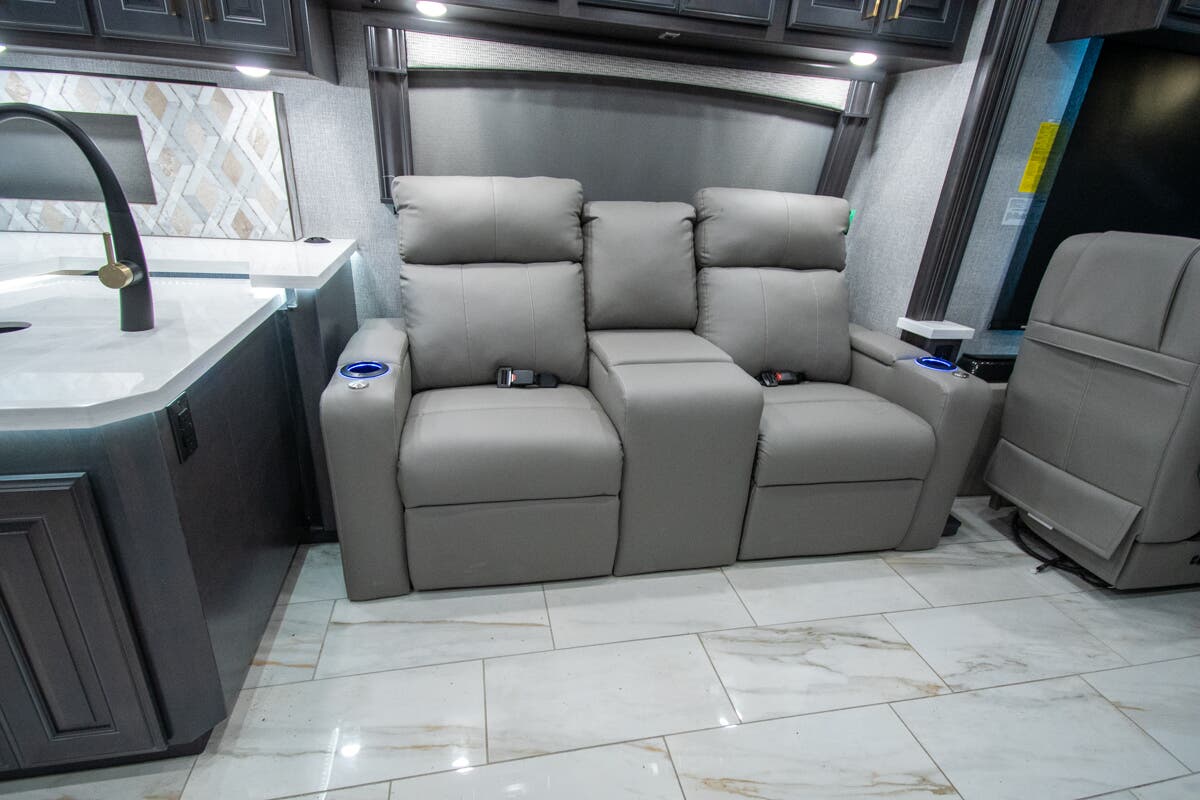 Bus-Stuff.com Class A Rv For Sale