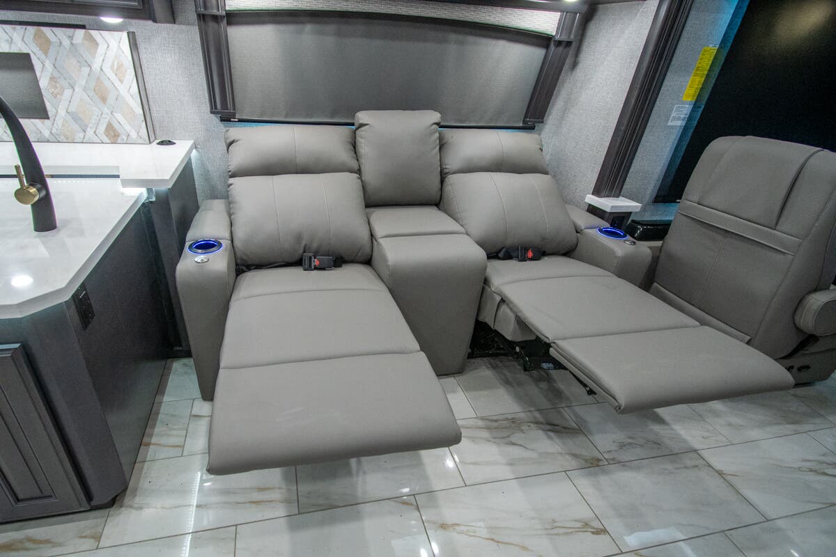 Bus-Stuff.com Class A Rv For Sale