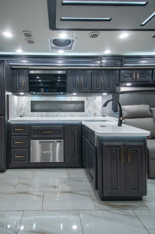 Bus-Stuff.com Class A Rv For Sale