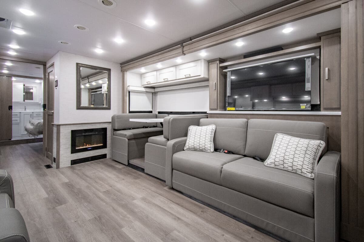 Bus-Stuff.com Class A Rv For Sale